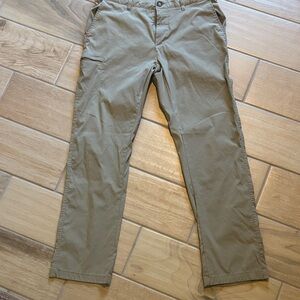 LB Tech Pants Men 36x34 Beige UtilityFishing Hiking Camp Outdoors Nylon Stretch